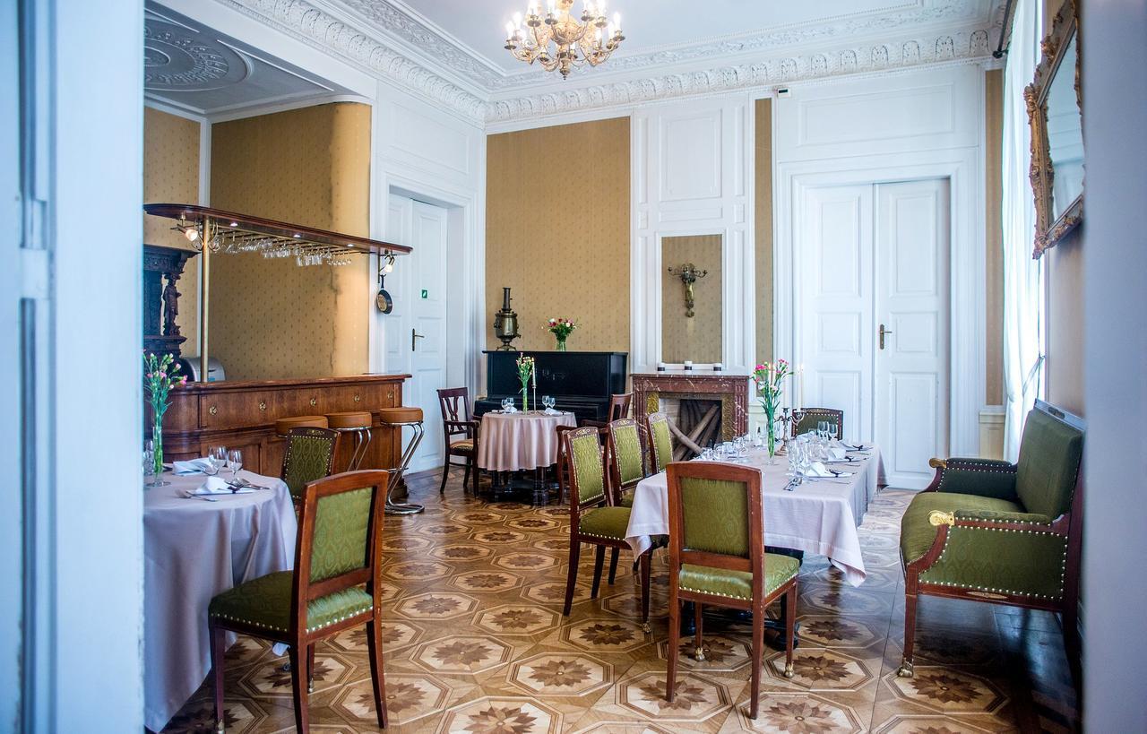 Palac Racot Kościan Exteriör bild